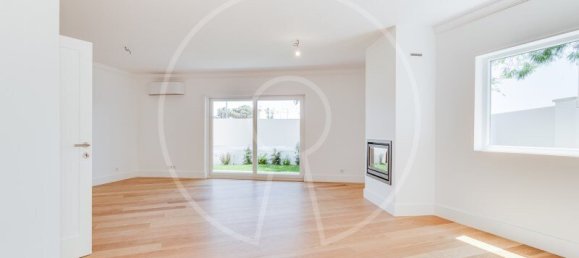 5 bedrooms Villa in Cascais, Portugal No. 92436 7