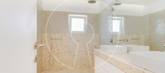 5 bedrooms Villa in Cascais, Portugal No. 92436 31