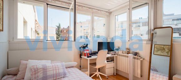2 bedrooms Penthouse in Madrid, Spain No. 171568 2