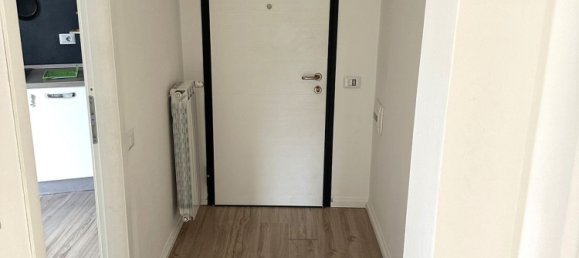 Apartamento de 3 divisões em San Fermo della Battaglia, Italy N.º 267665 3