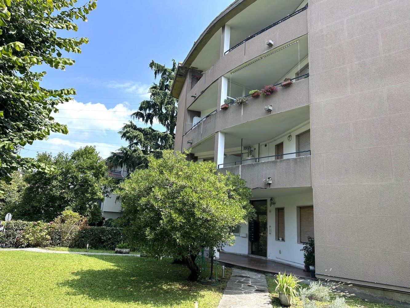 Apartamento de 3 divisões em San Fermo della Battaglia, Italy N.º 267665