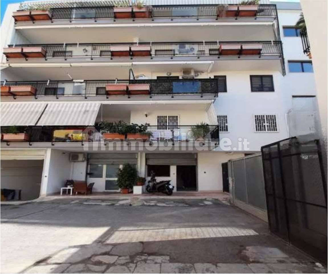 1غرفة مرآب في Triggiano, Italy رقم 301424