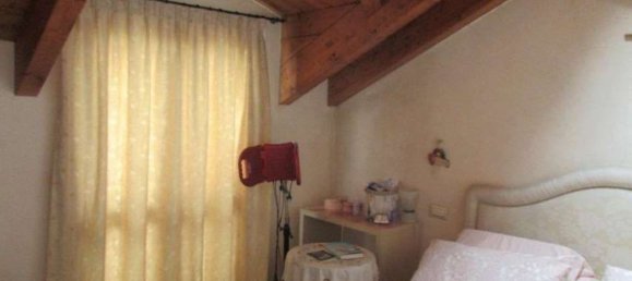 Casa de 16 divisões em Monza, Italy N.º 5342 15