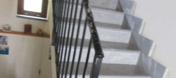 Casa de 16 divisões em Monza, Italy N.º 5342 8