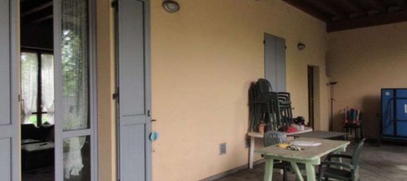 Casa de 16 divisões em Monza, Italy N.º 5342 5