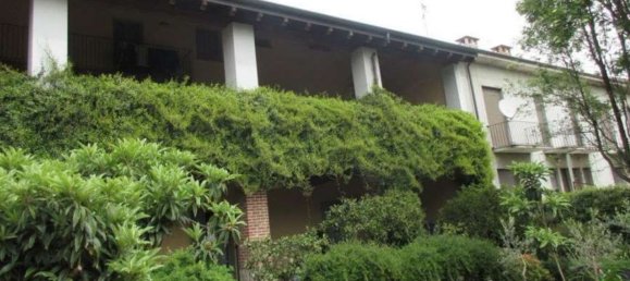 Casa de 16 divisões em Monza, Italy N.º 5342 21