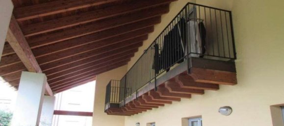 Casa de 16 divisões em Monza, Italy N.º 5342 10