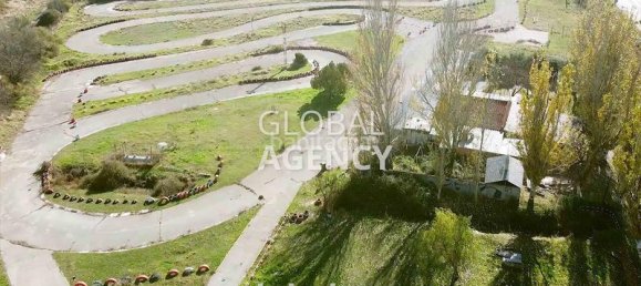  قطعة أرض في Madrid, Spain 23000متر مربع رقم 190415 5