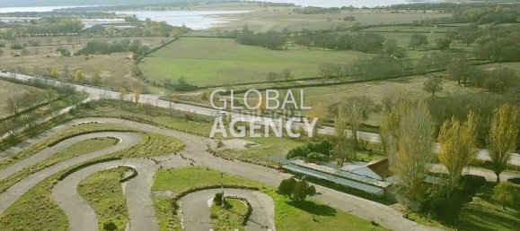  قطعة أرض في Madrid, Spain 23000متر مربع رقم 190415 10