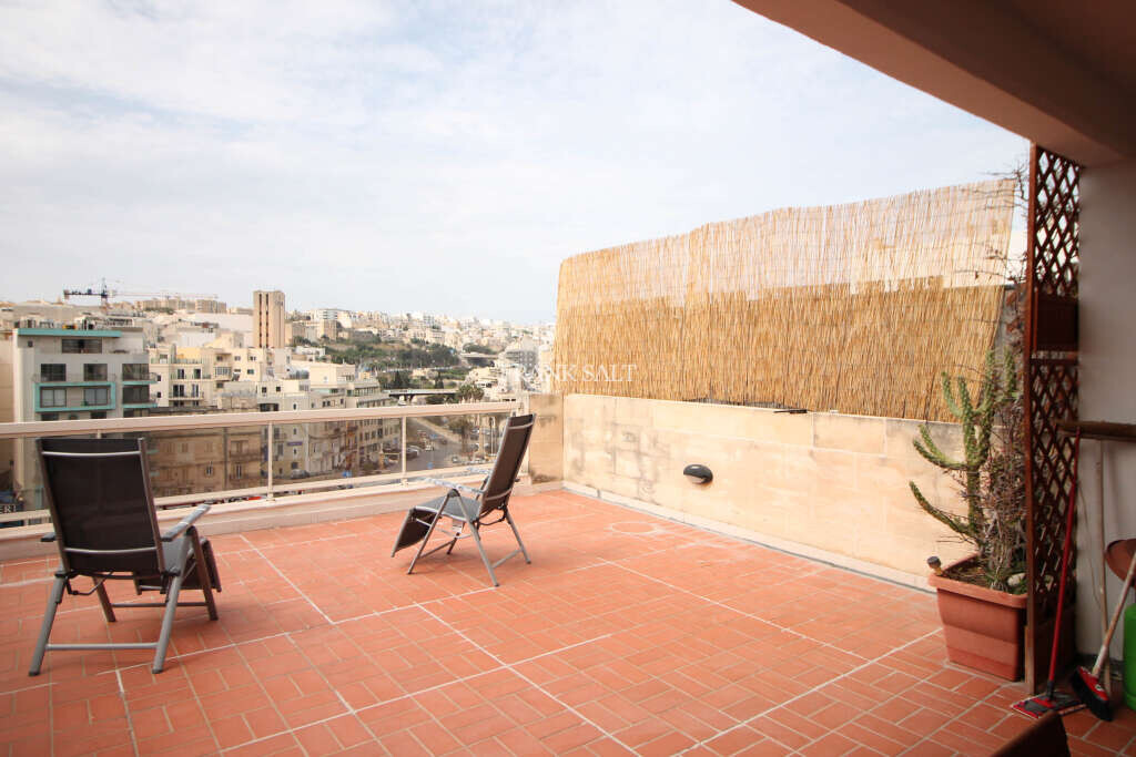 1 bedroom Penthouse in Saint Julian's, Malta No. 3148