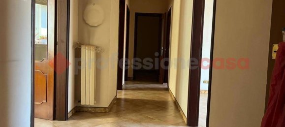 Apartamento de 2 dormitorios en Adelfia, Italy No. 170879 18