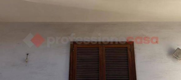 Apartamento de 2 dormitorios en Adelfia, Italy No. 170879 2