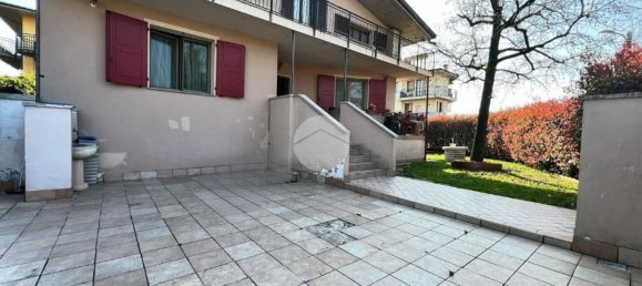 3 rooms House in Pontoglio, Italy No. 2334 2