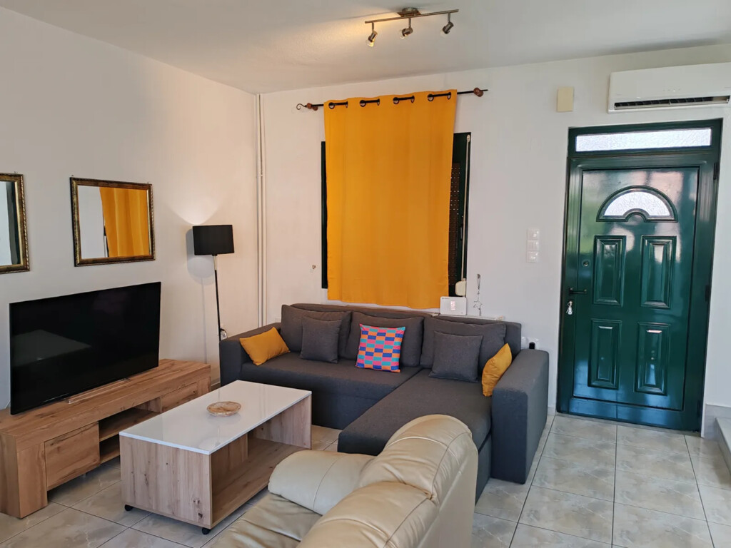 5 rooms Property in Kavala, Greece No. 52261