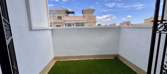 3 bedrooms Townhouse in Alicante, Spain No. 188031 32
