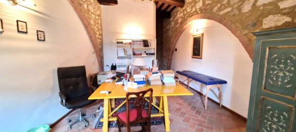 45m² Office in Colle di Val d'Elsa, Italy No. 145853 5