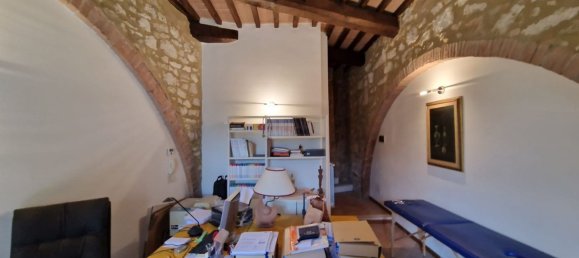 45m² Office in Colle di Val d'Elsa, Italy No. 145853 15