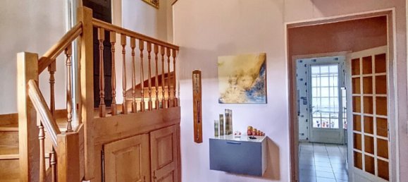 3 bedrooms House in Saint-Avertin, France No. 67872 8