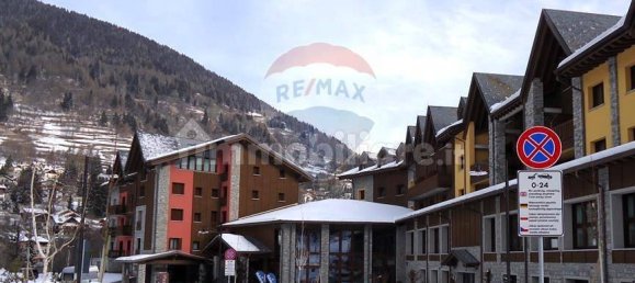 1 bedroom Apartment in Ponte di Legno, Italy No. 128966 3