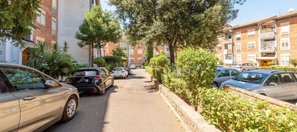 3 rooms Apartment in Rome, Italy No. 276507 4