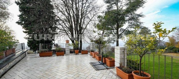 5 rooms Villa in Brescia, Italy No. 338765 9