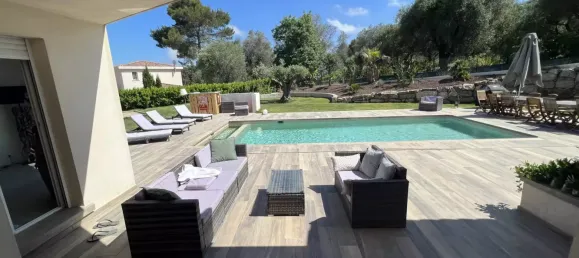 4 Schlafzimmer Villa in Roquefort-les-Pins, France, Nr. 344993 3