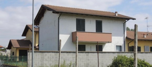 3 rooms Villa in Gambolò, Italy No. 85019 12