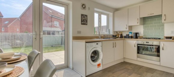 3 bedrooms House in Taunton, United Kingdom No. 13673 8