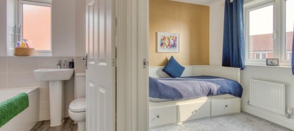 3 bedrooms House in Taunton, United Kingdom No. 13673 27