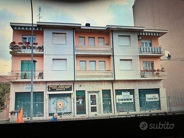 3-salle Appartement à Cirié, Italy No. 259990