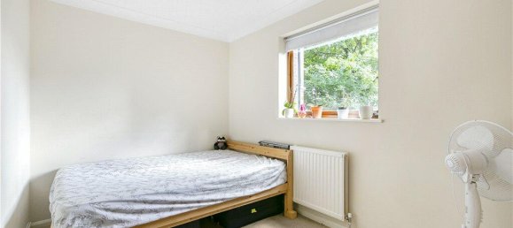 Apartamento T2 em Surrey, United Kingdom N.º 8588 11