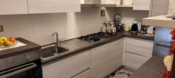 5 rooms Apartment in Reggio Emilia, Italy No. 70811 15