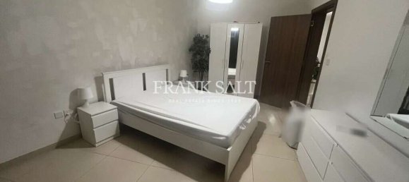Apartamento T1 em Luqa, Malta N.º 11430 7