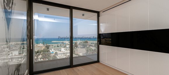 3 bedrooms Apartment in Larnaca, Cyprus No. 1042 17