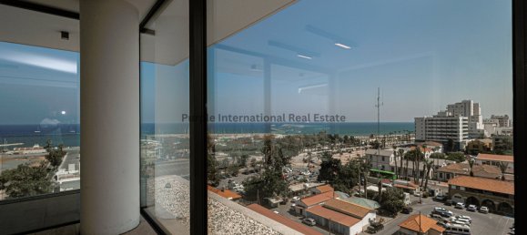 3 bedrooms Apartment in Larnaca, Cyprus No. 1042 13