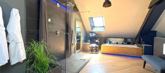 3 bedrooms House in Vernon, France No. 358869 15