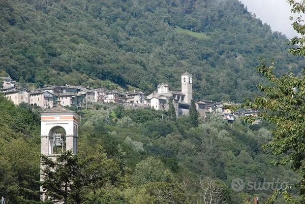 8 rooms House in Civo, Italy No. 281612