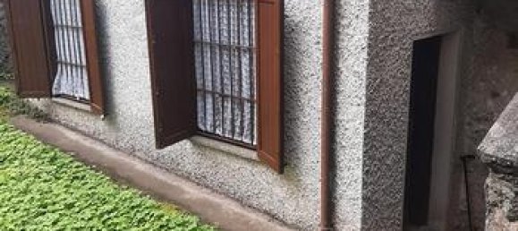 8 rooms House in Civo, Italy No. 281612 2