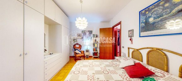 Квартира с 3 комнатами в Пастурана, Италия № 164190 18