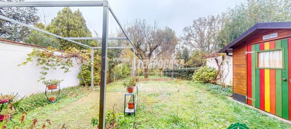 Квартира с 3 комнатами в Пастурана, Италия № 164190 27