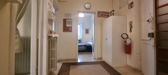 5 rooms Apartment in Florence, Italy No. 32970 4