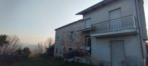 Дом с 12 комнатами в Мальяно ди Тенна, Италия № 115335 8