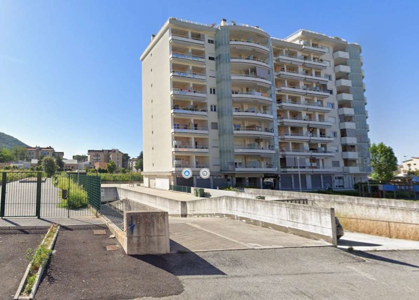 Garagem em Salerno, Italy 15 m² N.º 96937