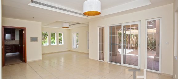 Villa T4 em Arabian Ranches, UAE N.º 28470 3