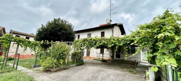 12 chambres Maison à Udine, Italy No. 315439 3