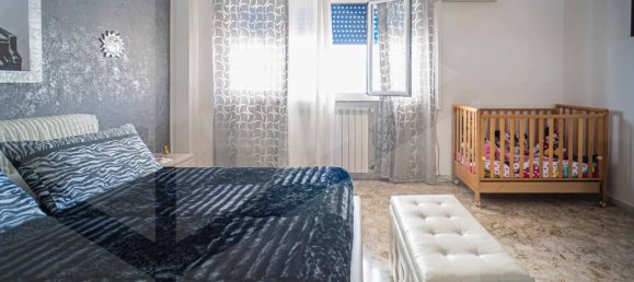 4-Zimmer Wohnung in Bari, Italy, Nr. 20304 11