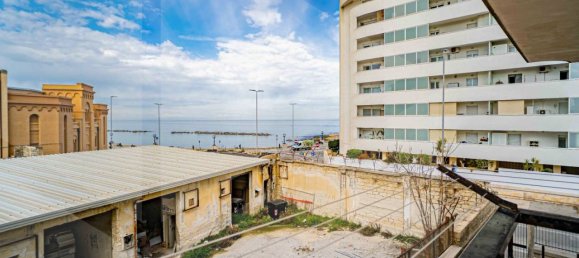 4-Zimmer Wohnung in Bari, Italy, Nr. 20304 36