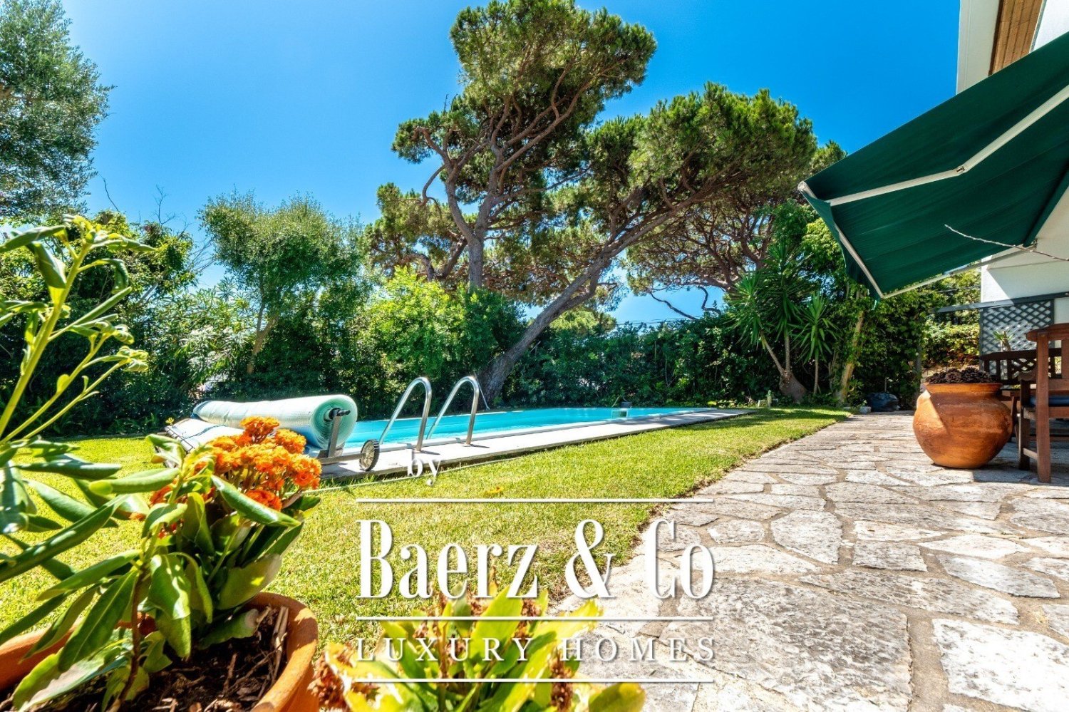 Villa T5 em Cascais, Portugal N.º 305741