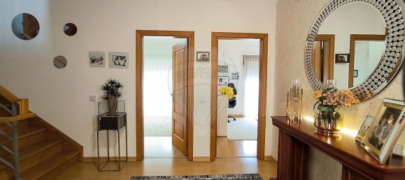 4 bedrooms House in Pinhal Novo, Portugal No. 18620 19