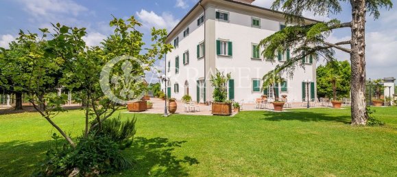 10 bedrooms Villa in Quarrata, Italy No. 206179 3